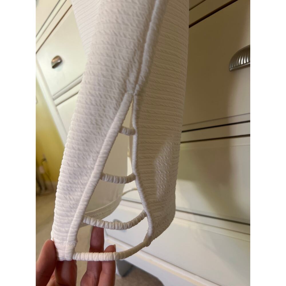 Bisou Bisou Women's White Bodycon Pencil Fitted Skirt Ribbed Textured Size XS - Picture 2 of 5